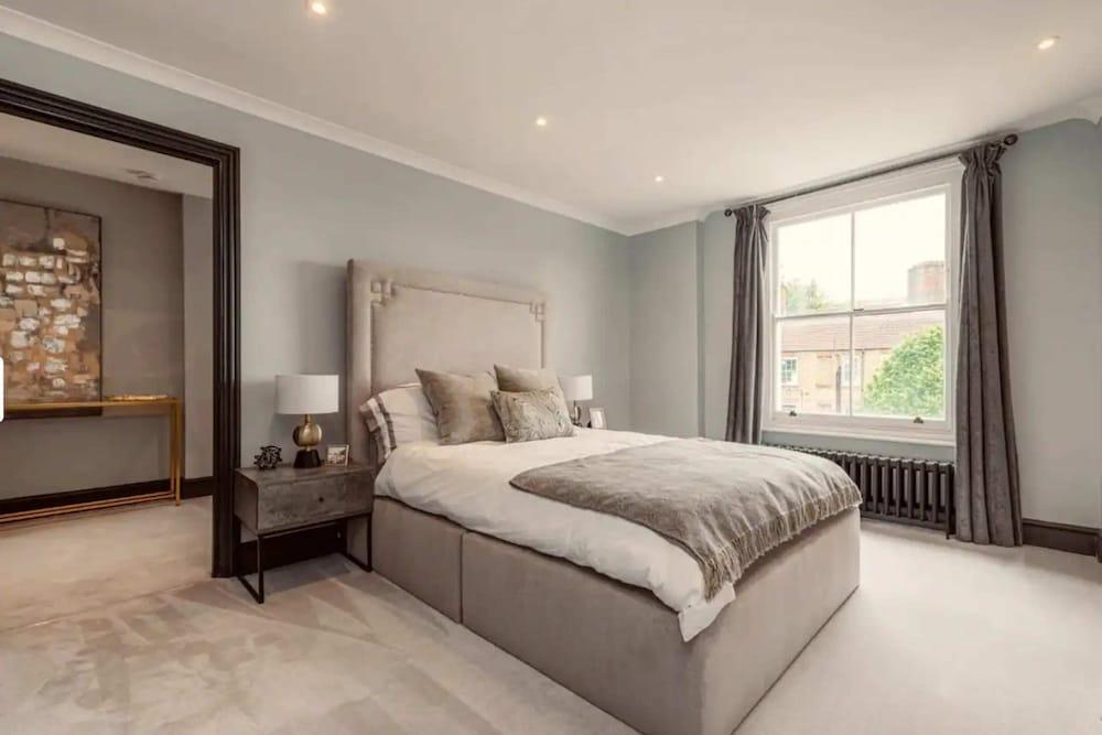 Luxurious & Central 3BD House - Chelsea