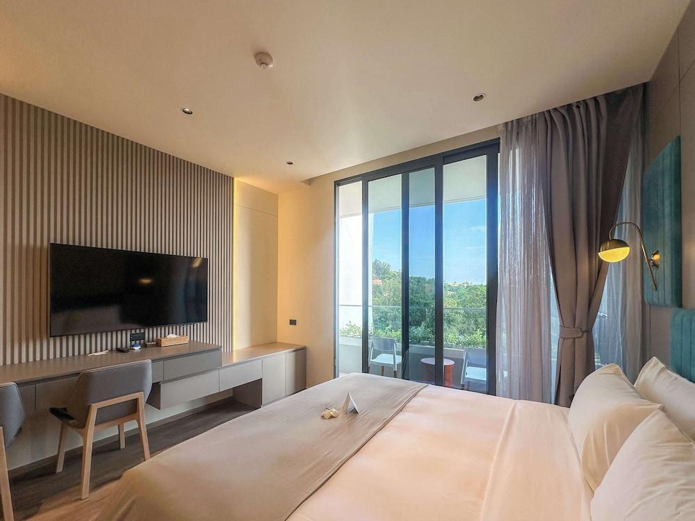 La Green Hotel and Residence Room Type - Studio Room