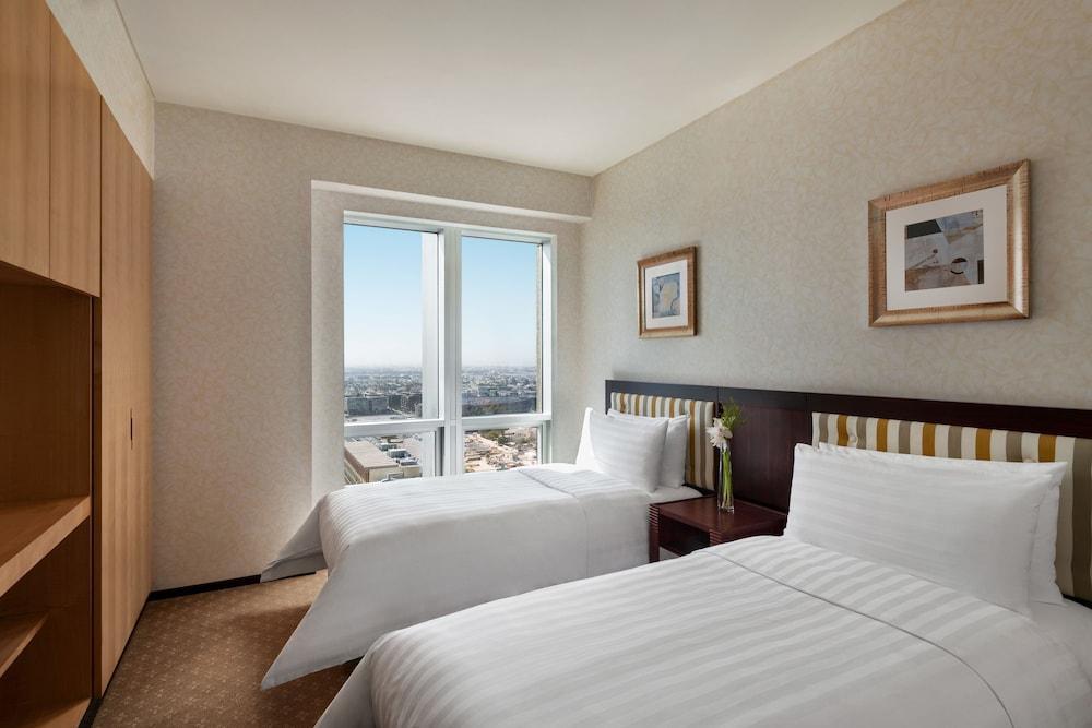 Shangri-La Residences and Apartments Room Type - Apartment, 3 Bedrooms Shangri-La Residences and Apartments Room Type - Apartment, 3 Bedrooms
