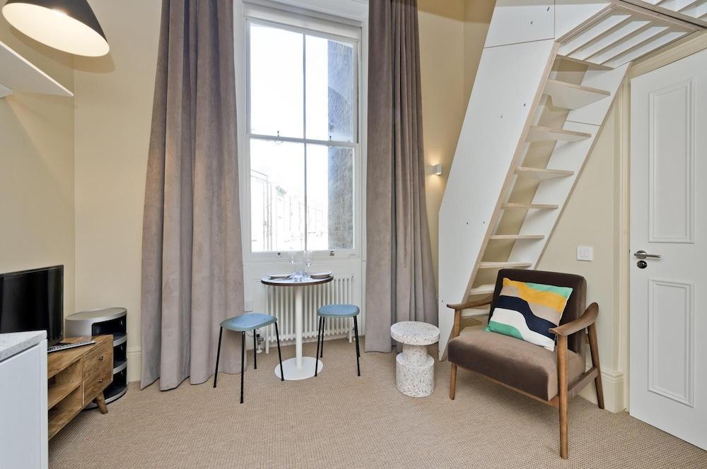 Smart Mezzanine Studio in Leafy Primrose Hill - Tap to explore photos