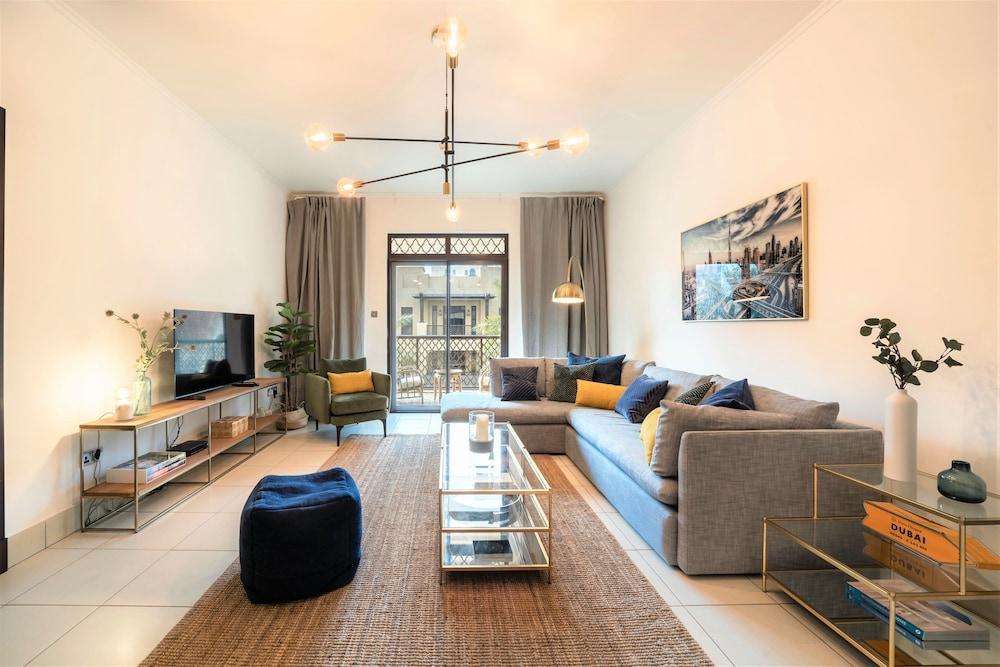 Luxury 2bedroom in Dubai Downtown - Burj Views - Tap to explore photos