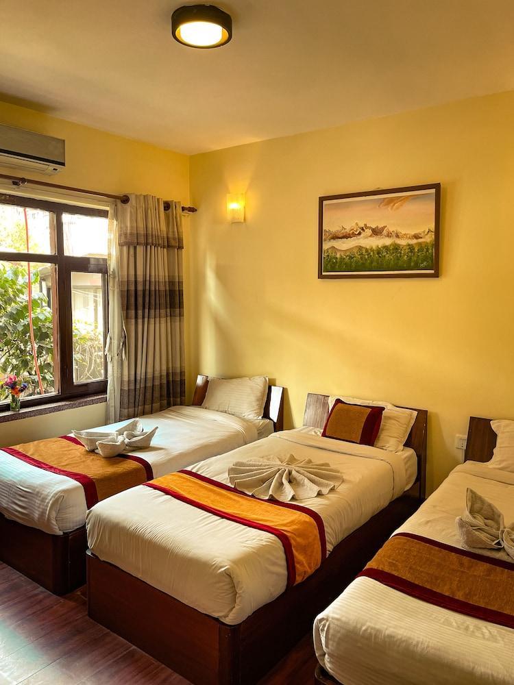 Royal Atlantic Home Room Type - Deluxe Triple Room