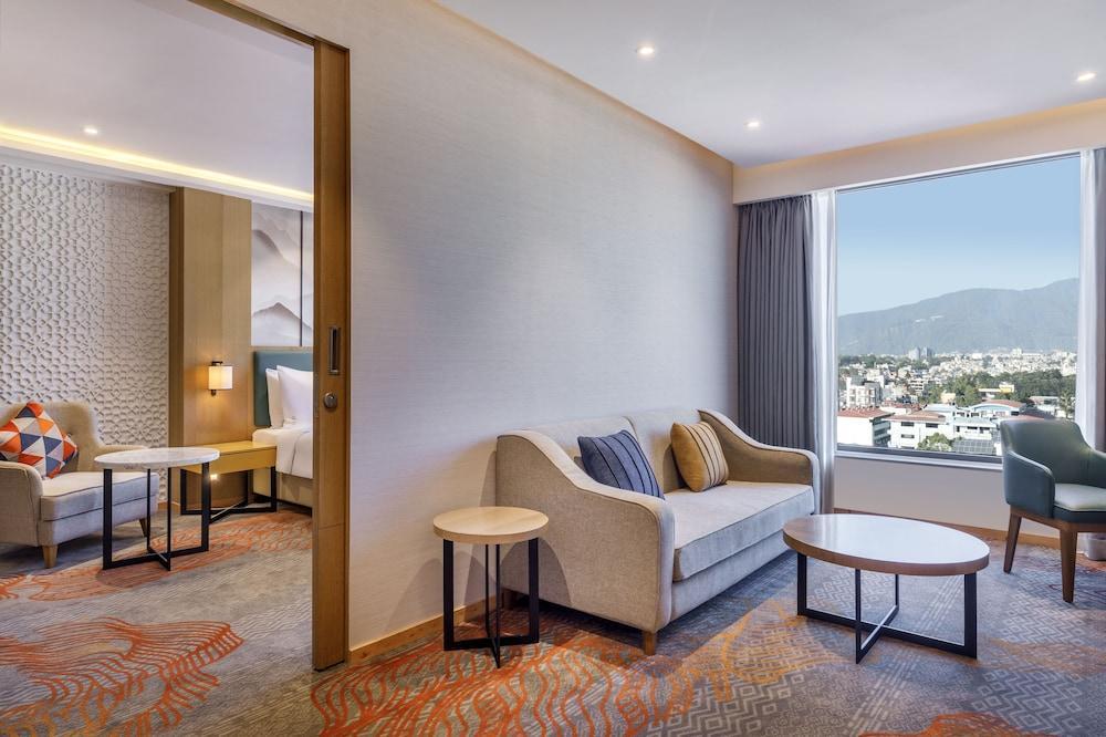 Holiday Inn Express Kathmandu Naxal - Near Thamel - Tap to explore photos
