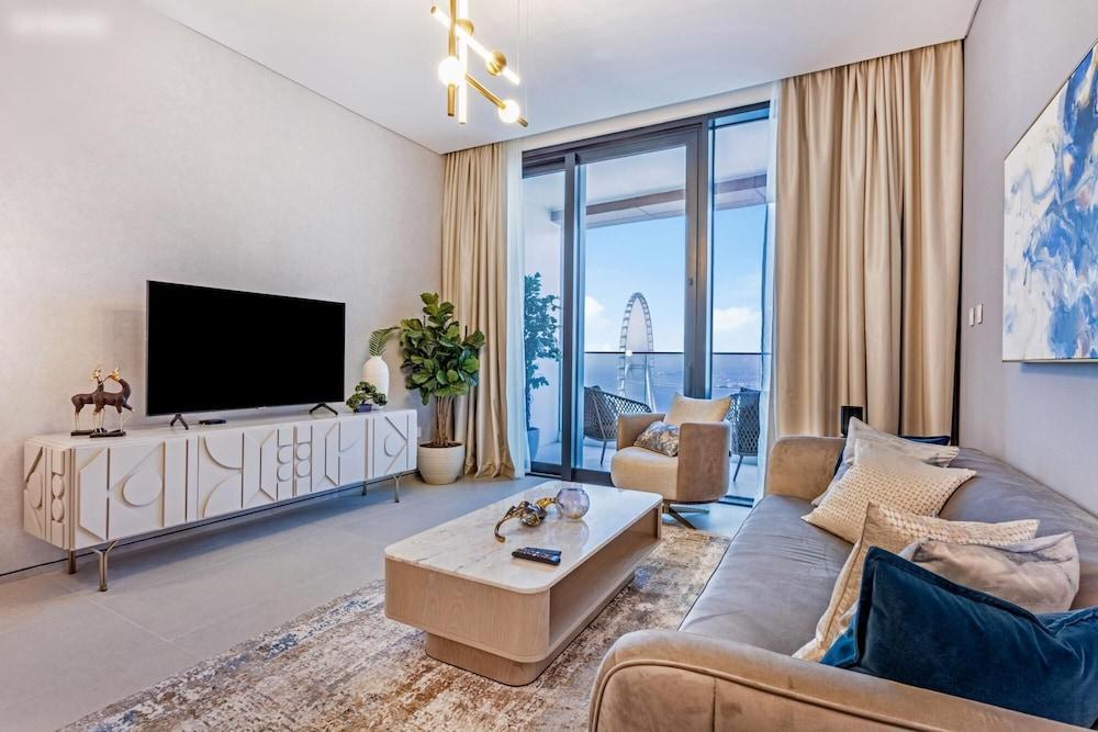 Rare Full sea View Address Residence - Tap to explore photos