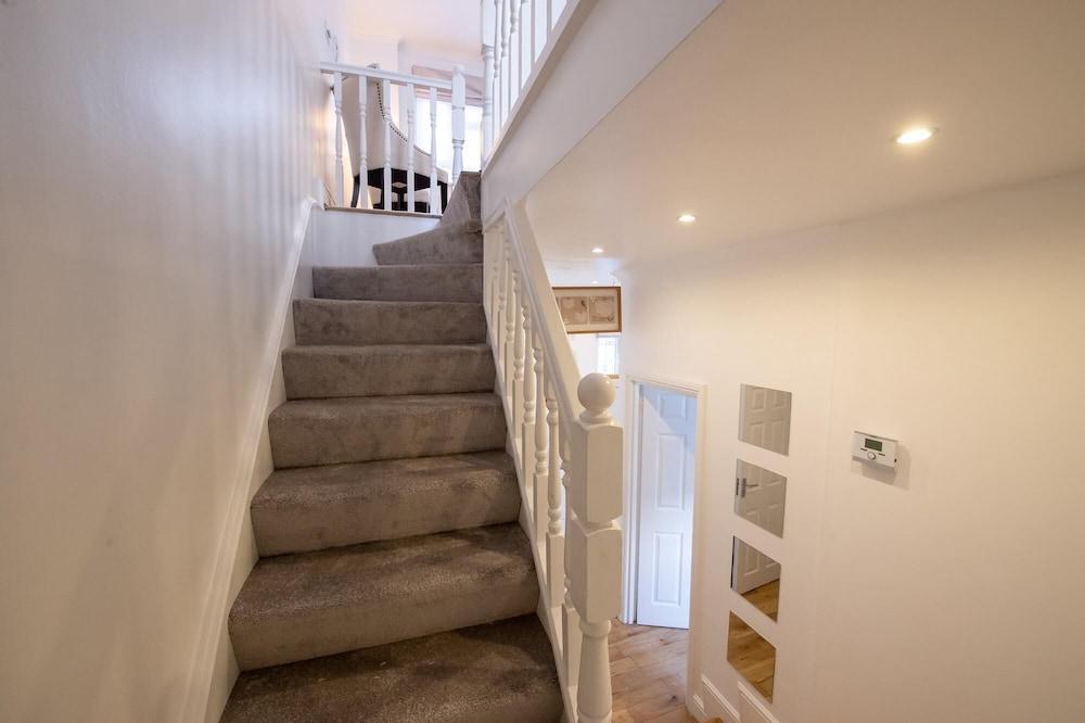 Mayfair Haven in London - Tap to explore photos
