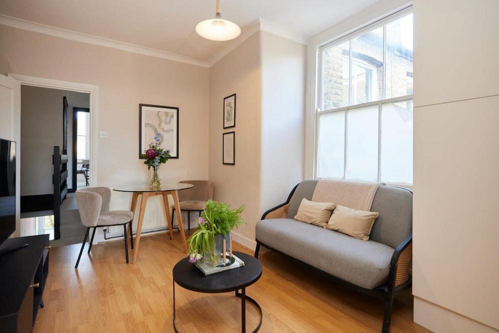 The Leyton Midland Crib - Cozy 2bdr Flat With Study Room + Garden