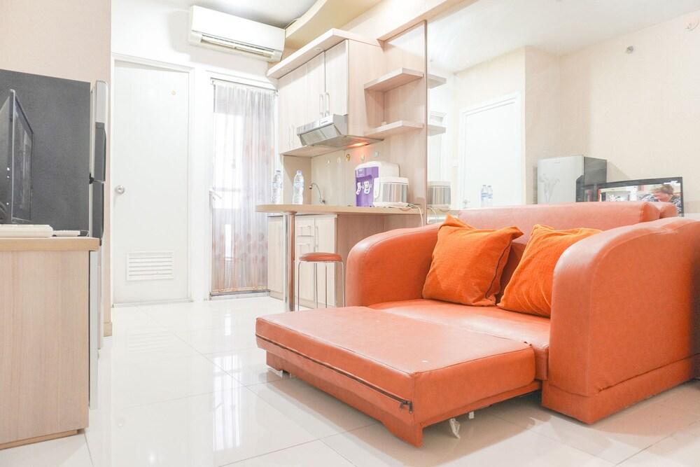 Good Deal And Relaxing 2Br Green Pramuka City Apartment - Tap to explore photos