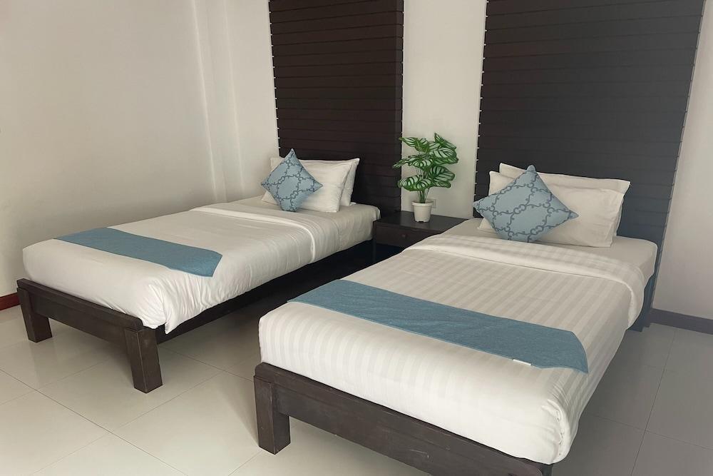 Aromdee @ Naithon Beach Room Type - Standard Twin Room