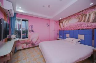 Huzhong Hotel