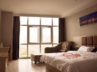 Tingyue Yiju Hotel