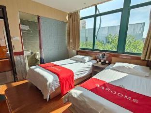 Yifeng Hotel