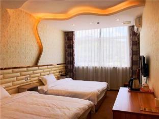 99 Inn Selected Hotel (Shanghai Sheshan Happy Valley)