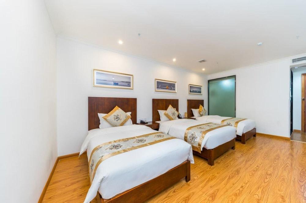 Guangzhou Seattle Hotel Room Type - Basic Triple Room, City View