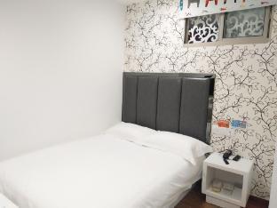 Pod Inn Hotel (Shanghai Hongqiao Airport Songhong Road Subway Station)