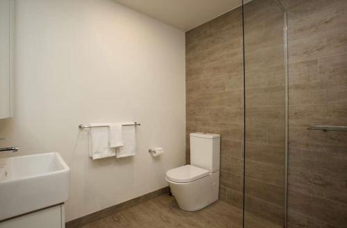 Bright Bundoora Apartments - Tap to explore photos