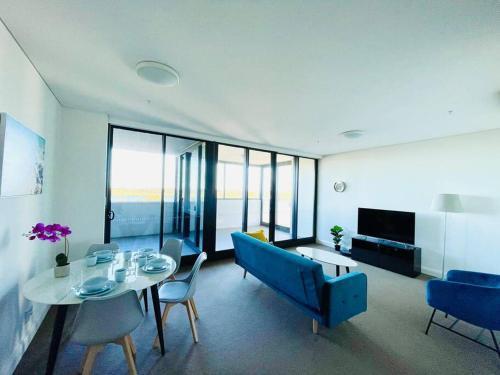 Stunning view 2bed 2bath Condo (Parking, WiFi) - Tap to explore photos