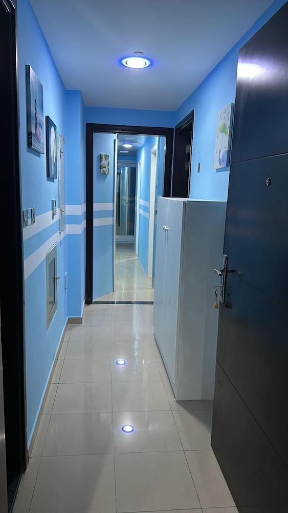 Private UNISEX Loft rooms Near Bur Dubai - Tap to explore photos