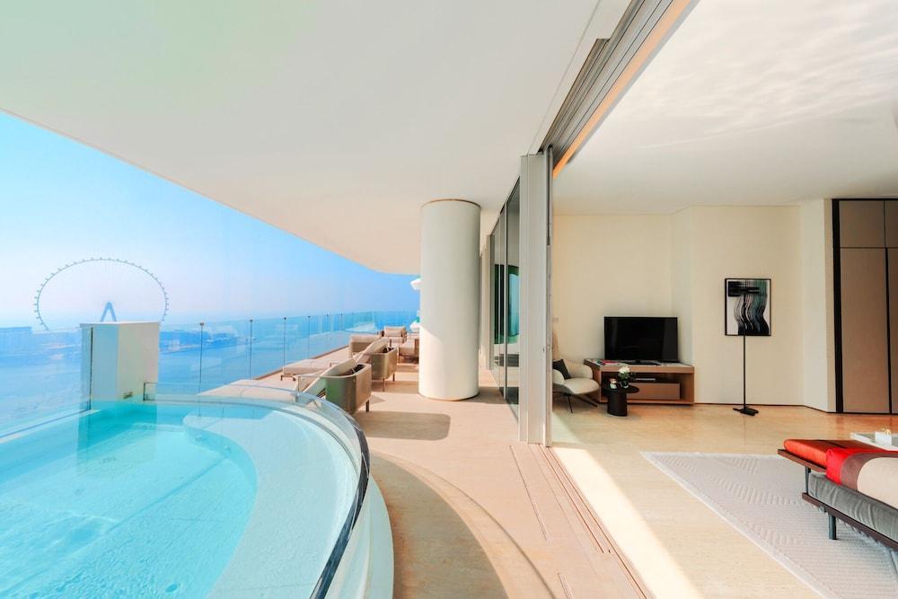 FIVE LUXE Room Type - 3 Bedroom Sensoria Suite with Pool