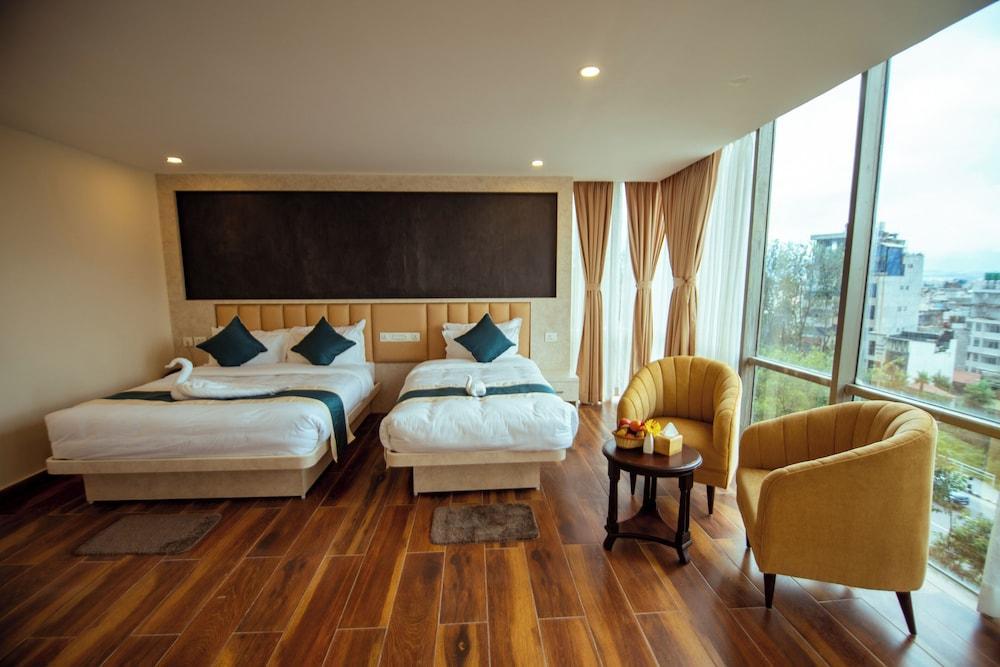 Hotel Black Diamond Room Type - Family Studio Suite