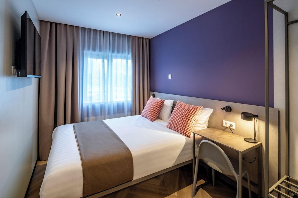 Hotel Fogo Amsterdam Room Type - Economy Double Room, 1 Bedroom