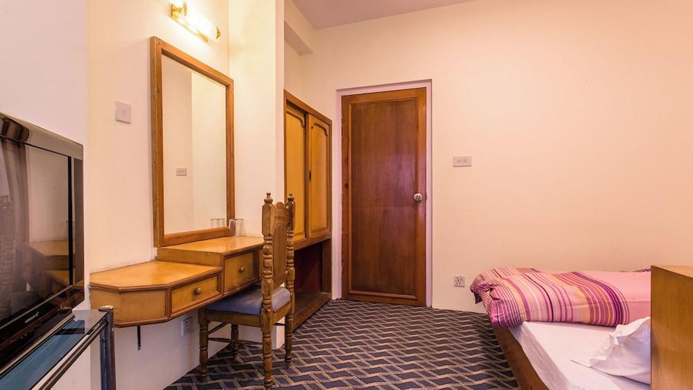 Khumbila Hotel Room Type - Economy Single Room