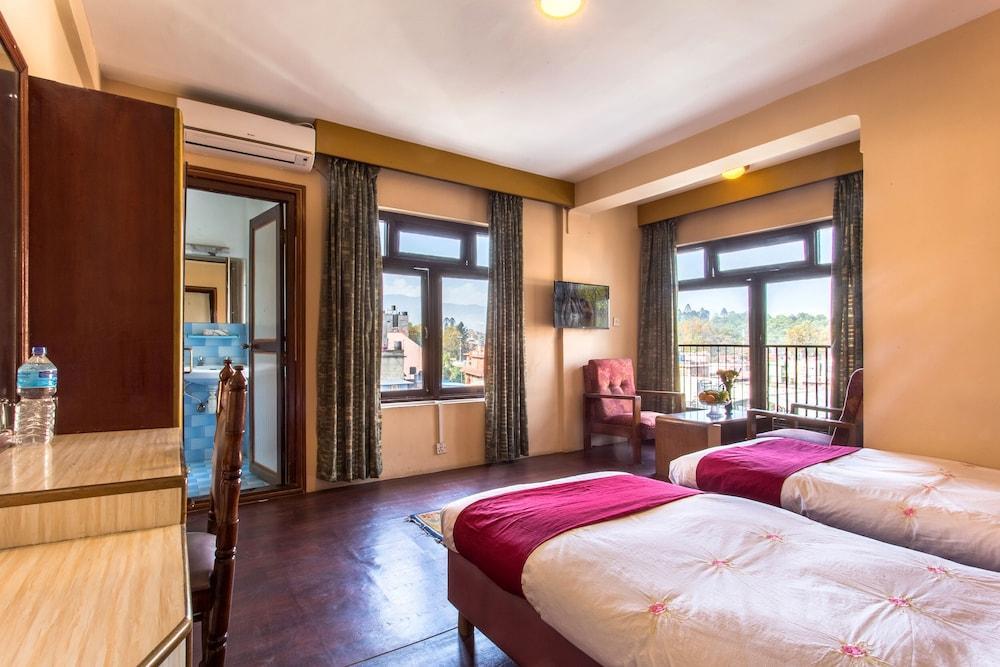 Khumbila Hotel Room Type - Deluxe Triple Room