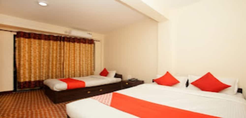 MeroStay 202 Hotel Shree Yantra - Tap to explore photos