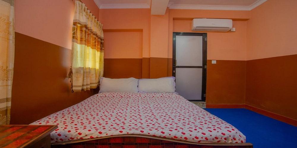 MeroStay 023 Hotel Satyam Room Type - Double Room
