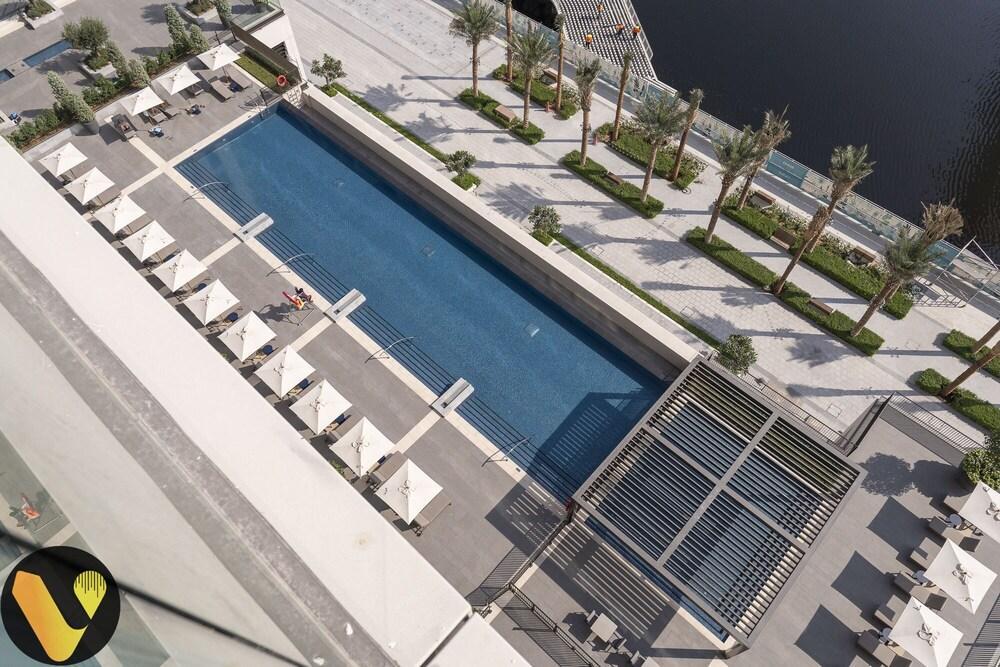 Palace Waterfront Living Dubai Creek - Tap to explore photos
