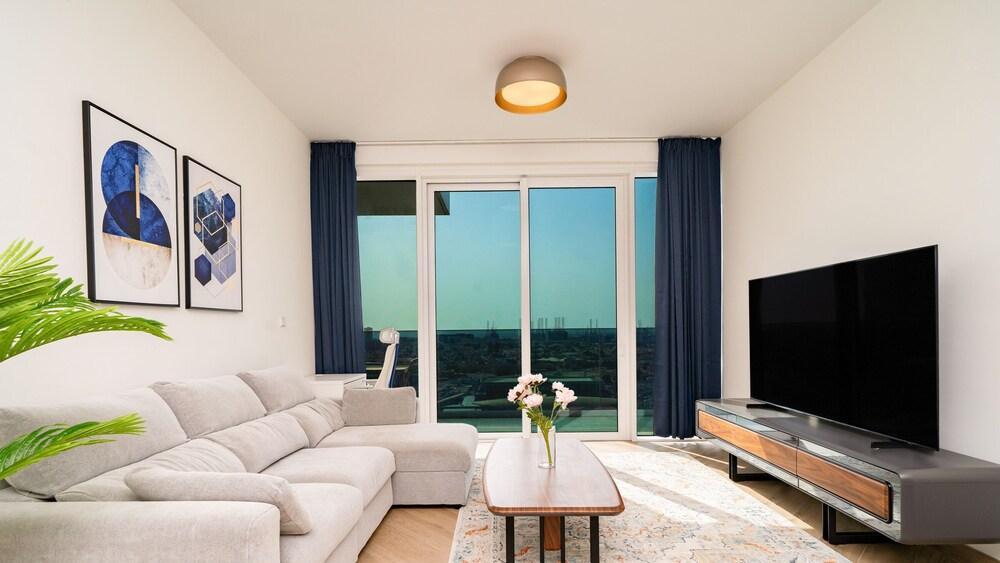 Pristine Cozy One Bedroom Suite