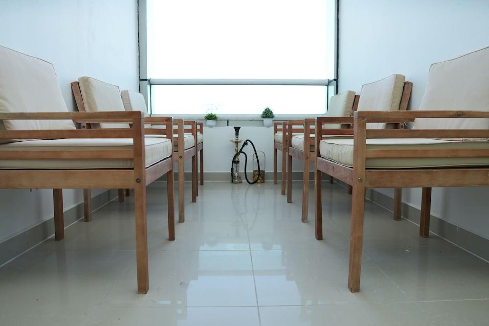 Hawana Premium Hostel - Tap to explore photos