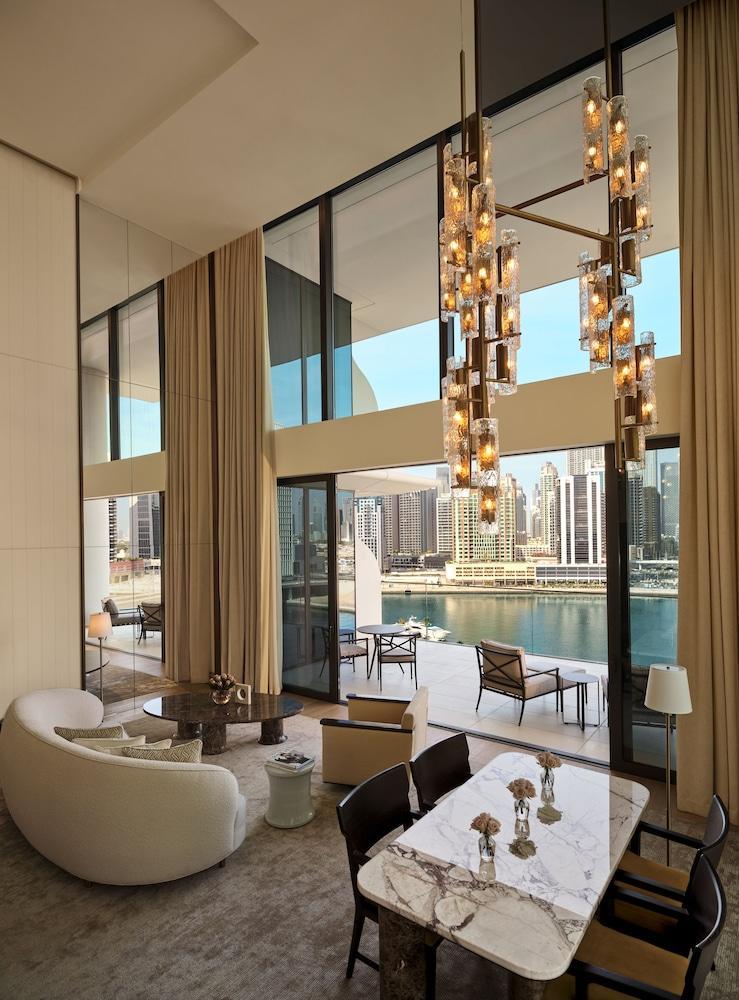 The Lana - Dorchester Collection Room Type - Suite, Terrace (Marina)
