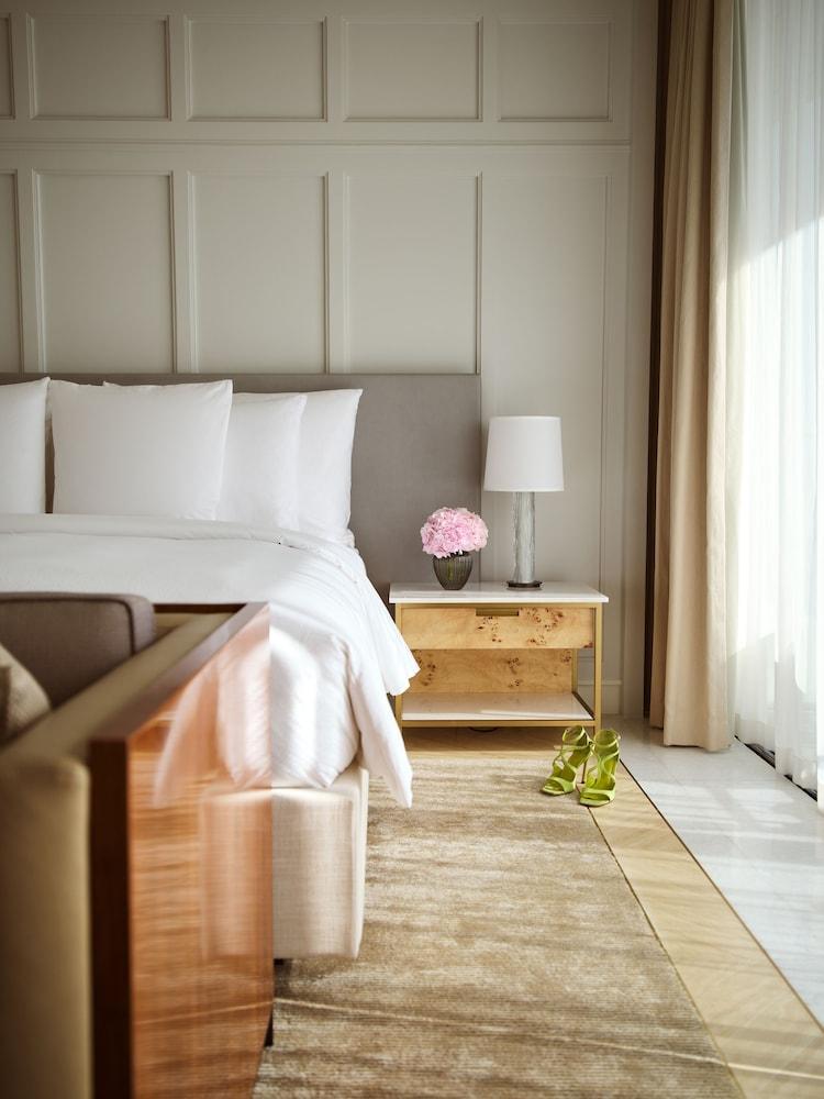 The Lana - Dorchester Collection Room Type - Room (Horizon)