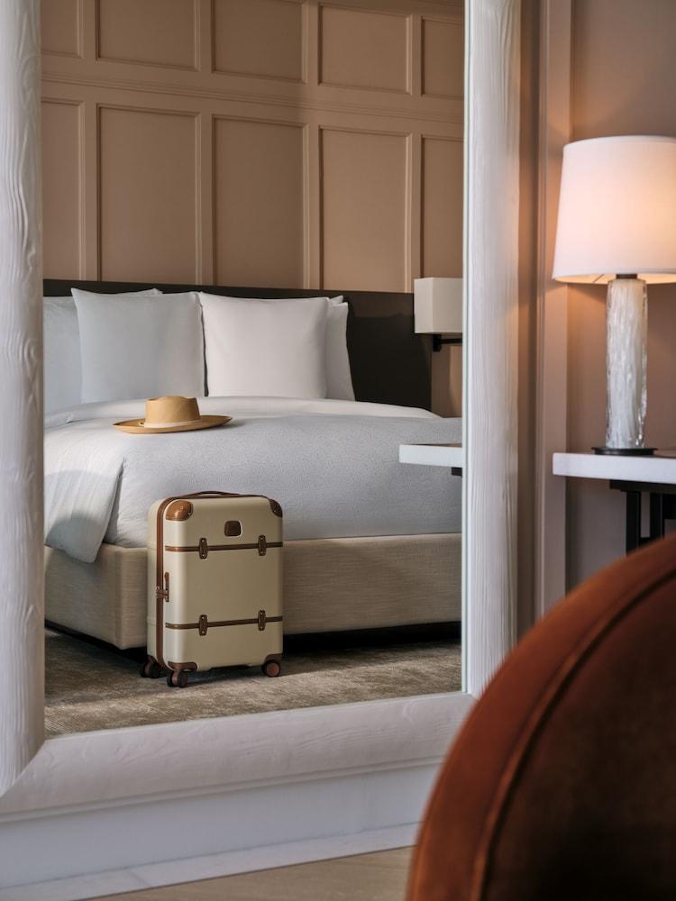 The Lana - Dorchester Collection Room Type - Room (Sunrise)