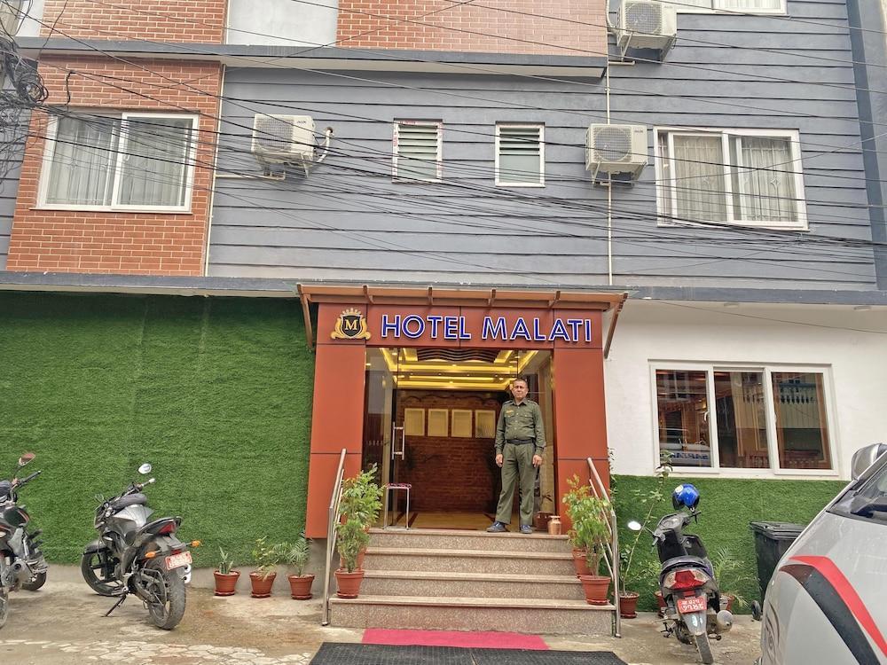 Hotel Malati - Tap to explore photos