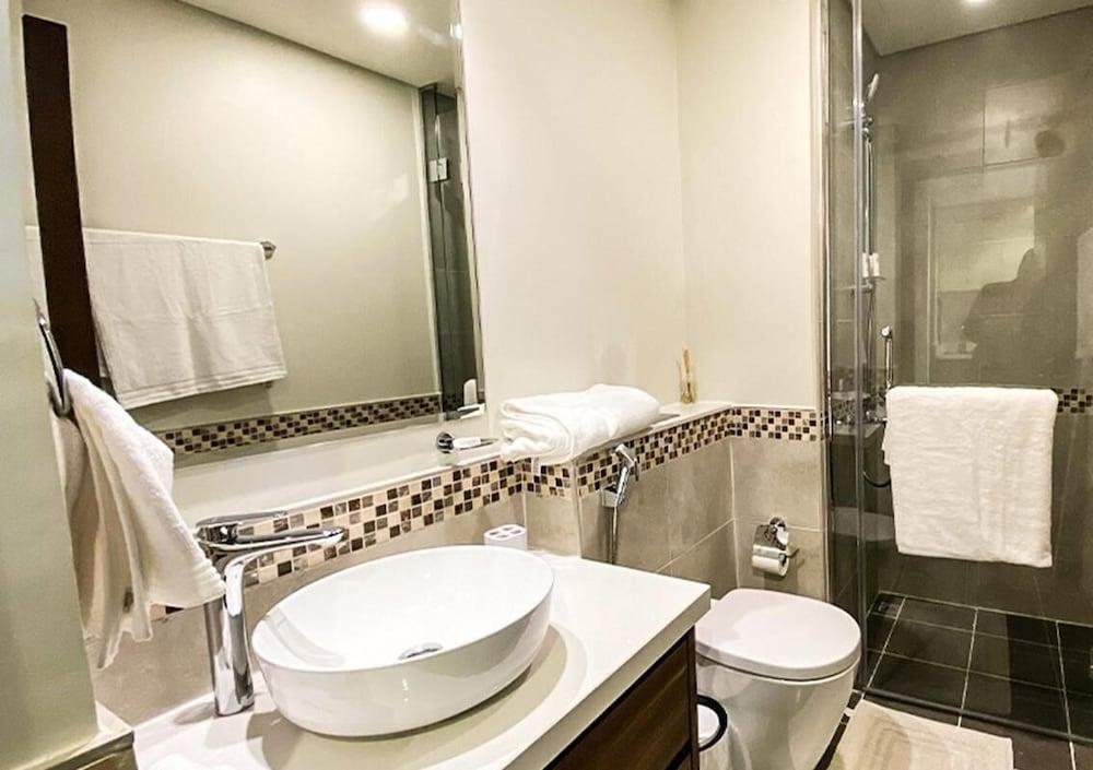 Mh- Lovely One Bedroom Apt Reva Residence Ref 24021 - Tap to explore photos