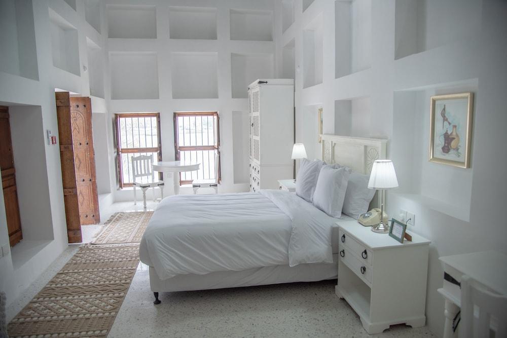 Arabian Boutique Hotel Room Type - Royal Suite, 1 Queen Bed