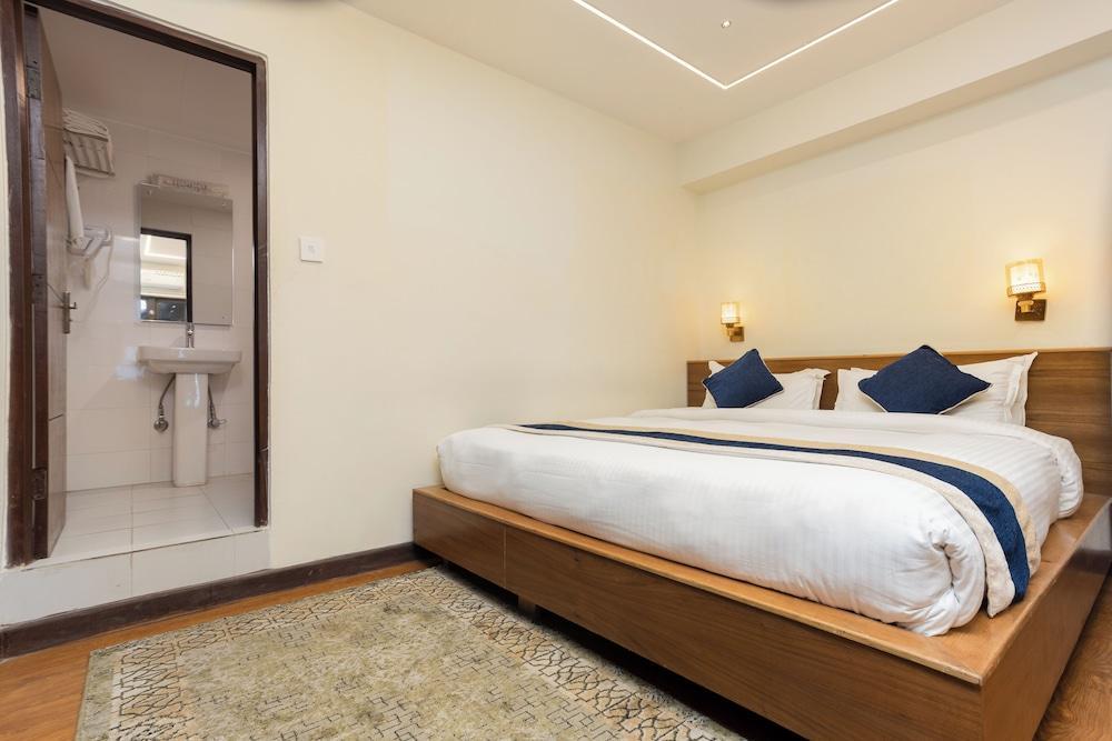 Kathmandu Business Hotel - Tap to explore photos
