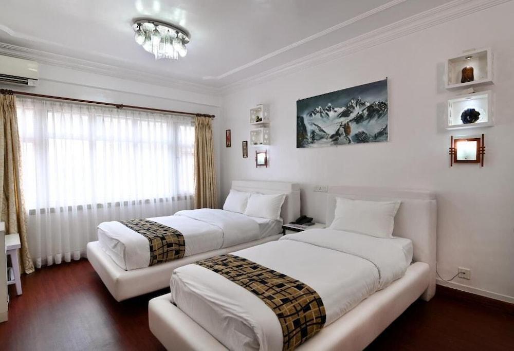 Hotel M Square Room Type - Deluxe Twin Room