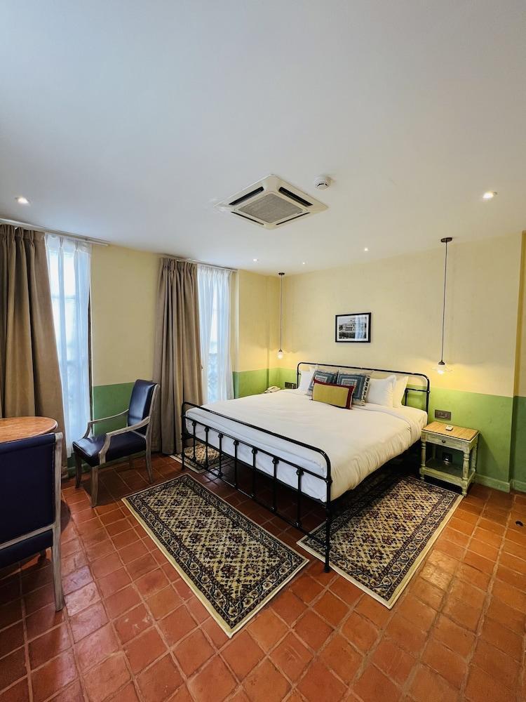 Seto Ghar Hotel Pvt. Ltd. Room Type - Classic Suite