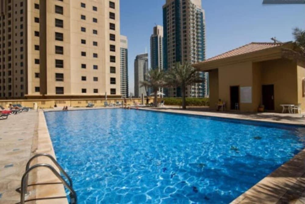 Spacious 1 Bedroom Apartment in Murjan 1 - Tap to explore photos