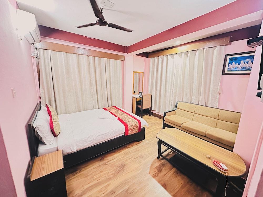 Hotel Green Orchid pvt ltd Room Type - Deluxe Double Room