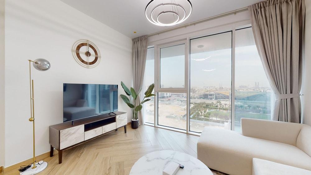 Primestay -1 Residence 1BR in Za'abeel - Tap to explore photos