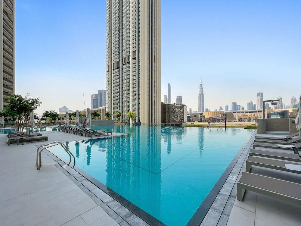 Silkhaus Downtown Views 2, Downtown Dubai - Tap to explore photos