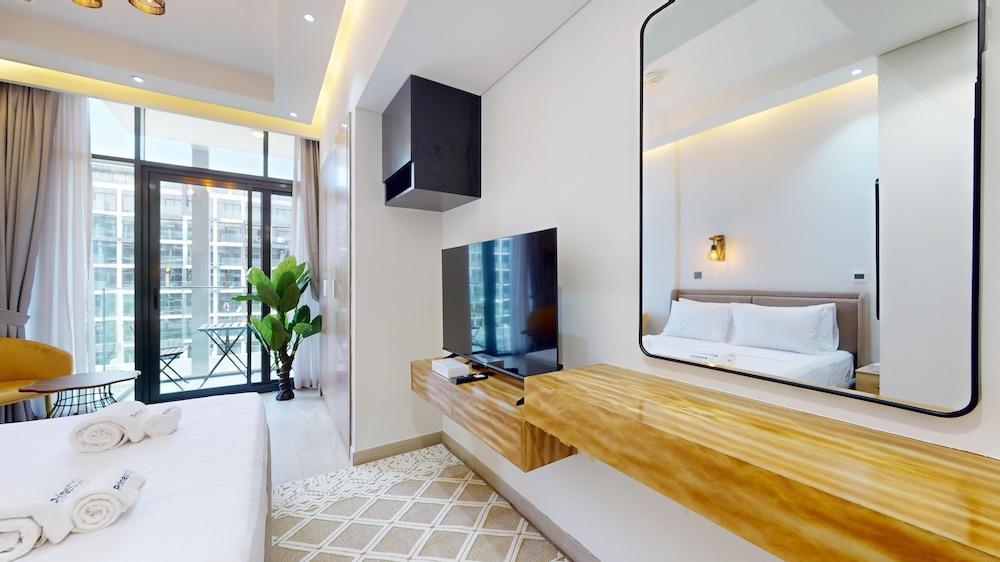 Primestay - Azizi Riviera 33 Studio - Tap to explore photos