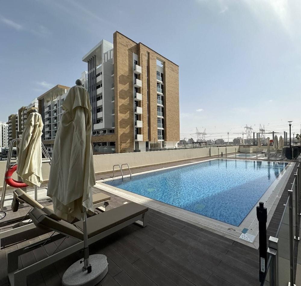 Primestay - Azizi Riviera 33 Studio - Tap to explore photos