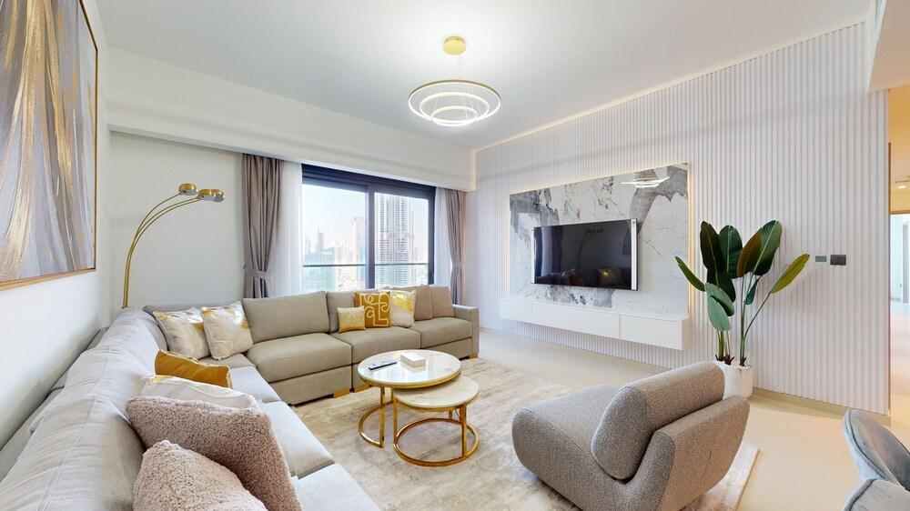 Primestay - Act One | Act Two Apartments- Downtown Dubai