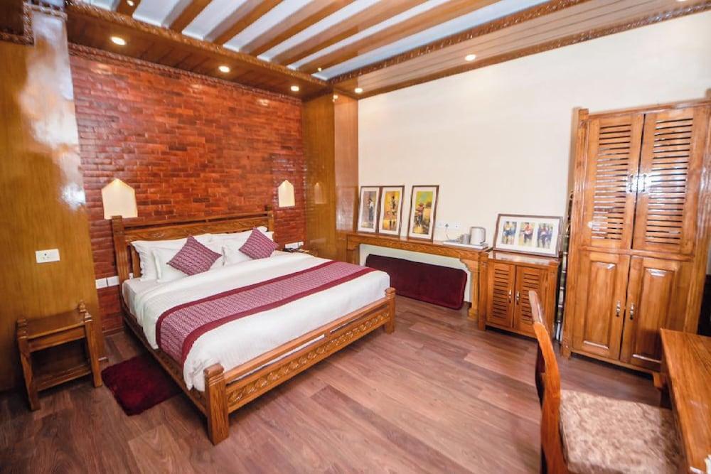Surya Heritage Hotel Room Type - Deluxe Room