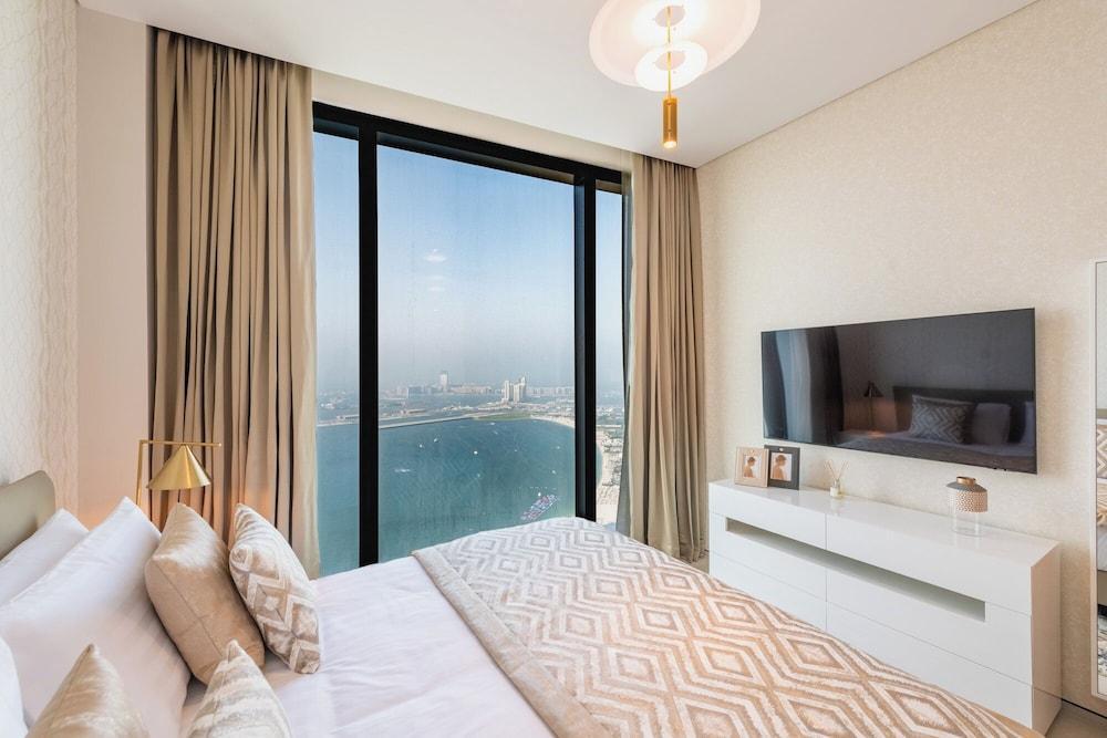 Address JBR - Mint Stay Room Type - Superior Apartment, 4 Bedrooms, Sea View