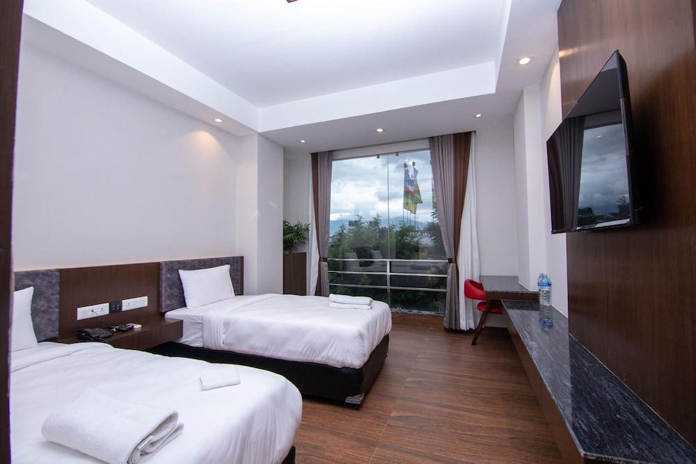 Lakhey Hotel Room Type - Super city view room